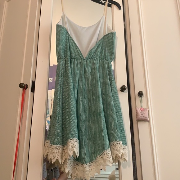 Dress - Picture 1 of 5